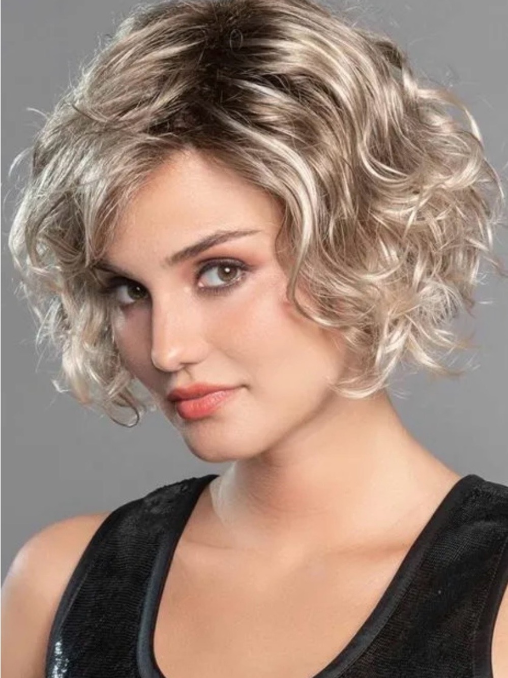 Ellen Wille MOVIE STAR In Champagne Blonde Rooted NWT, Box included